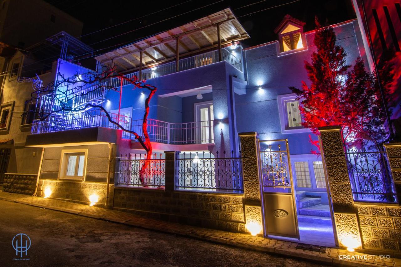 Trako'S Home Korce Exterior photo