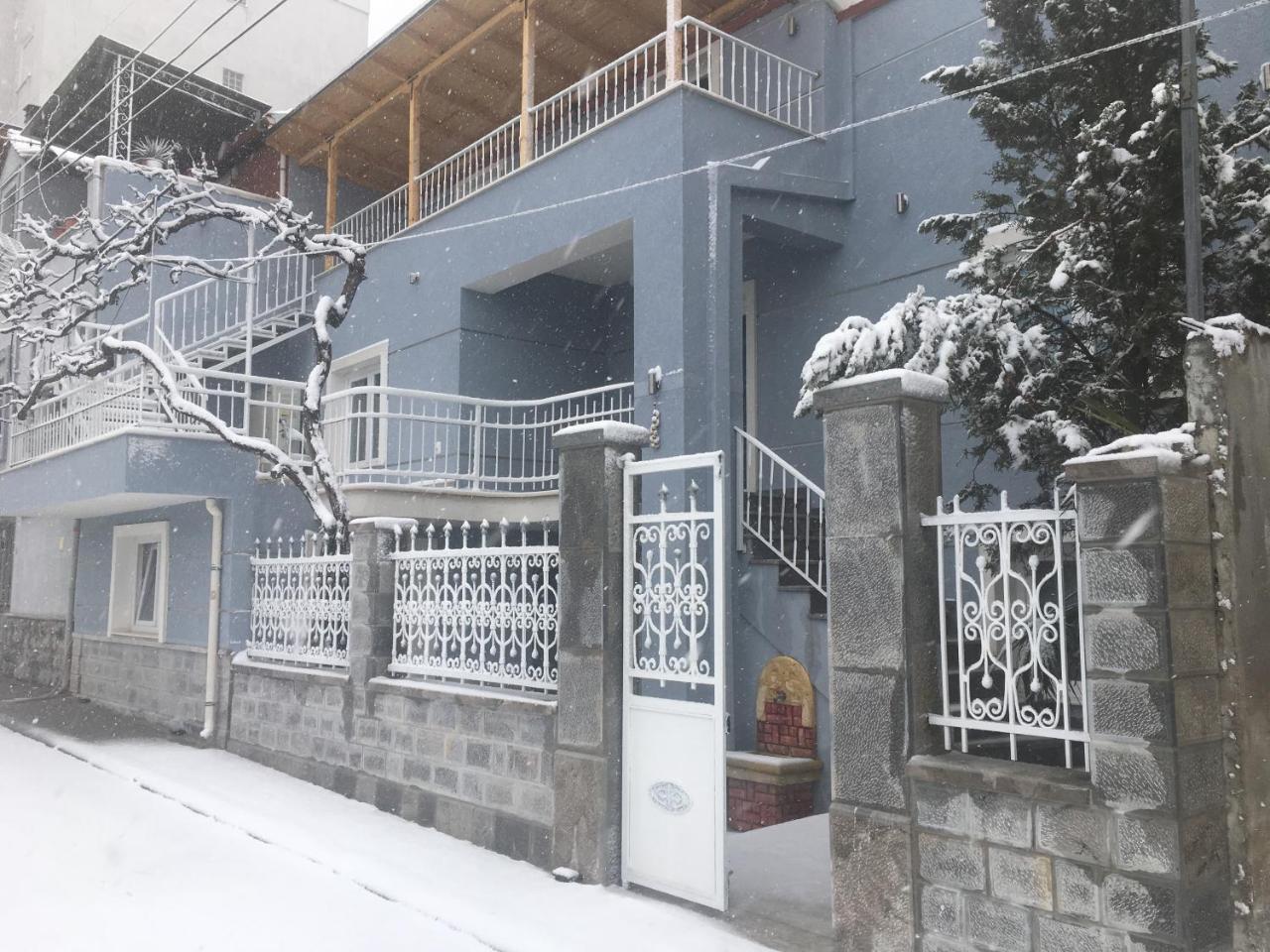 Trako'S Home Korce Exterior photo