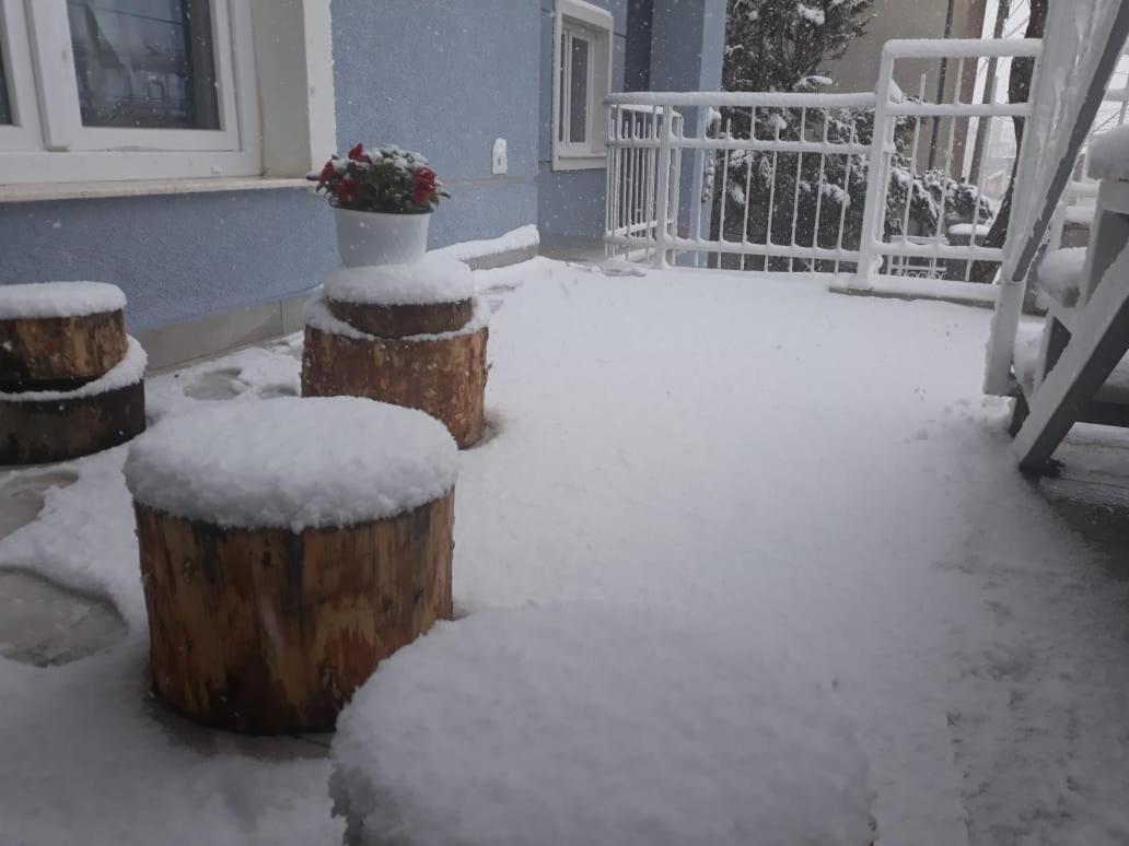 Trako'S Home Korce Exterior photo